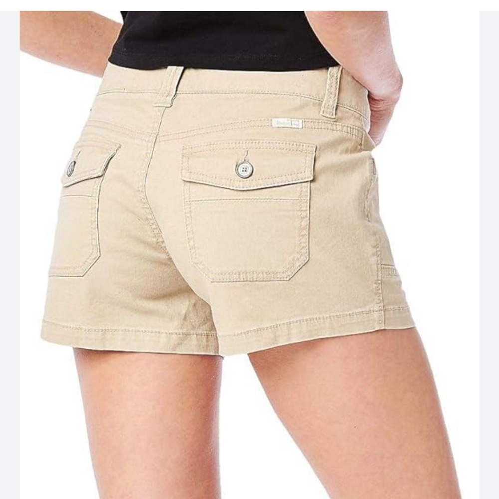 UNIONBAY Women's Beige Cargo Shorts
